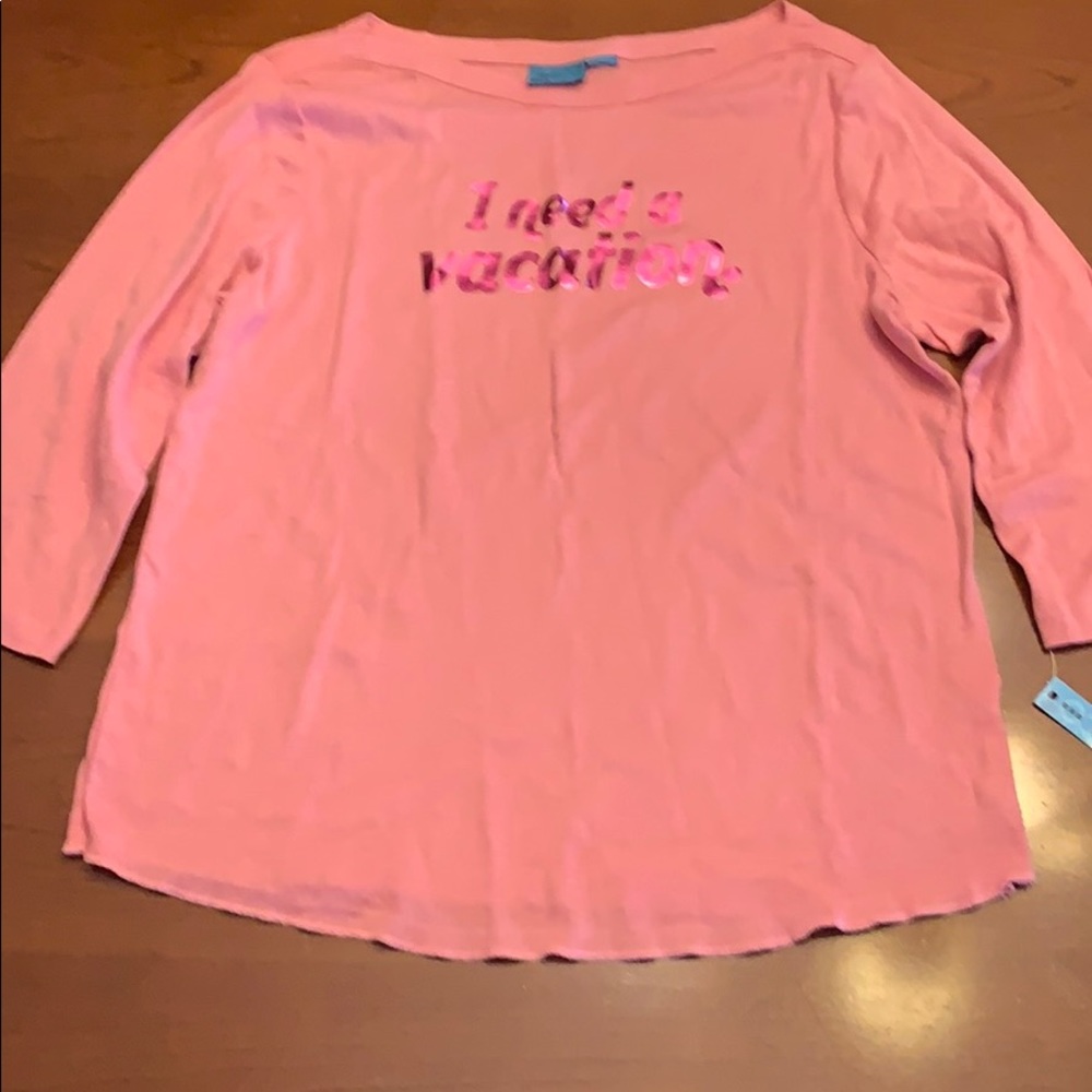 🌎Rose color I need a vacation tee top NWT